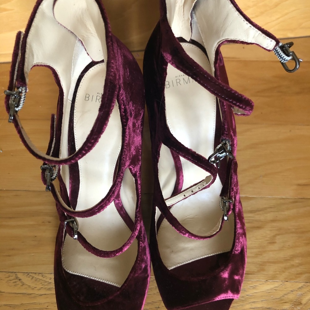 BIRAMAN Shoes. Used only once. Please see pictures. In very good condition.